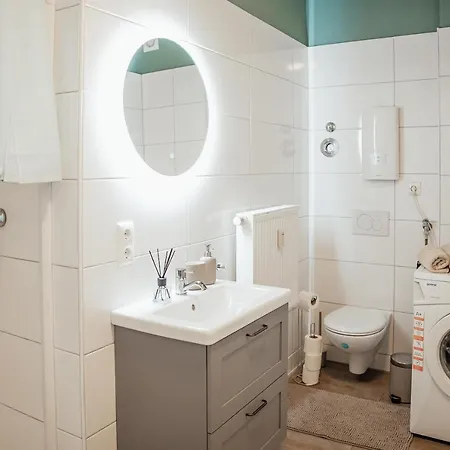 Midterm Zentral Smarttv Hell & Gemuetlich Min 14 Naechte ווילהלמסהאבן