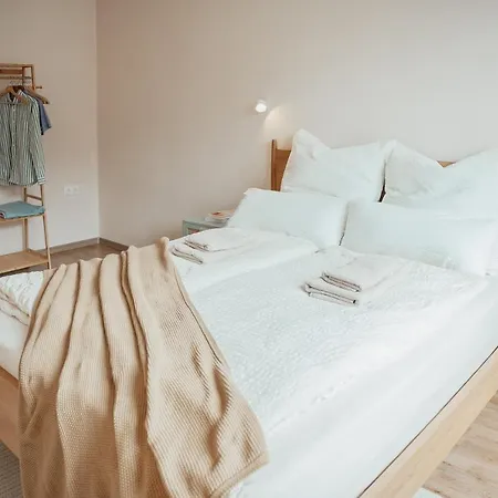 Midterm Zentral Smarttv Hell & Gemuetlich Min 14 Naechte Apartamento